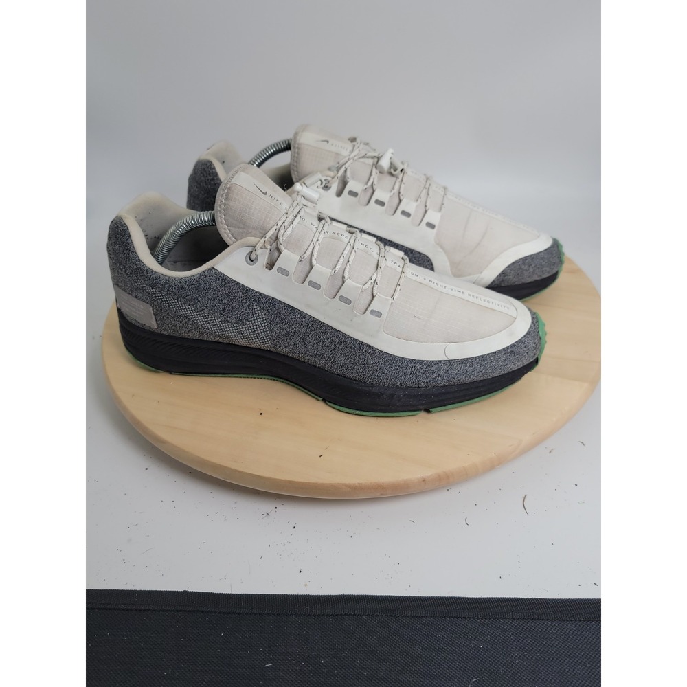 Nike Zoom WinFlo 5 Run Shield  White Gray Women Size 11 AO1573-100